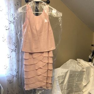 👗 Evan Picone super cute pink knee length dress